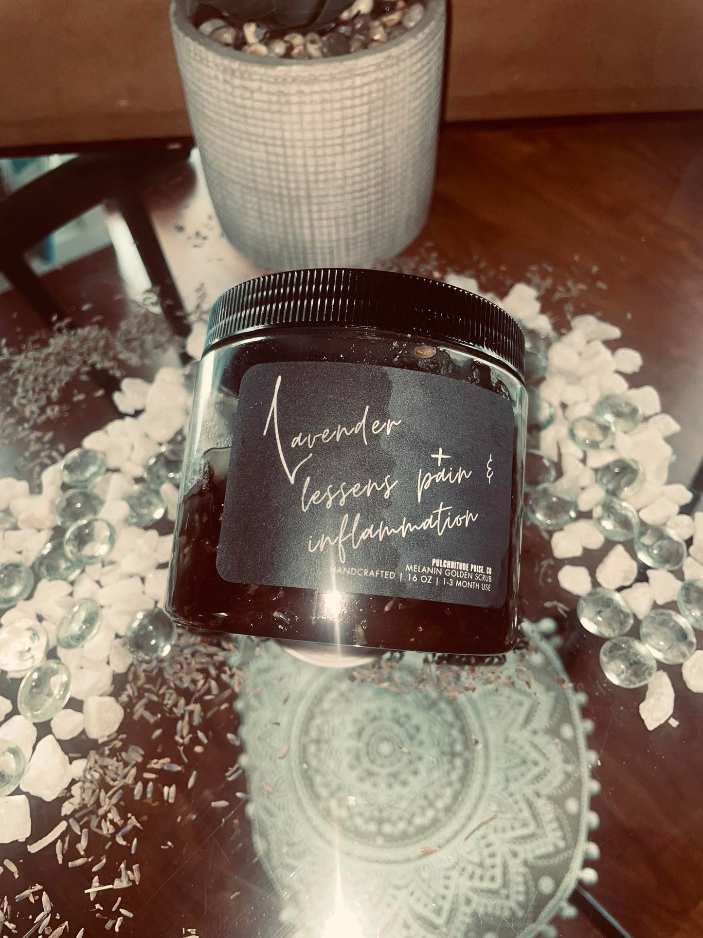 MGS Melanin Golden Scrub GRANDE